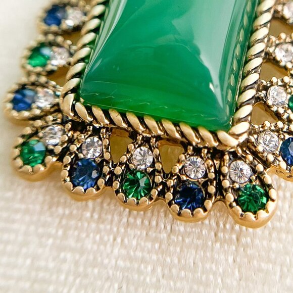 Vintage Jade Stud Earrings, Gold Stud Earrings, Wedding Jade Gemstone Retro - Picture 7 of 10